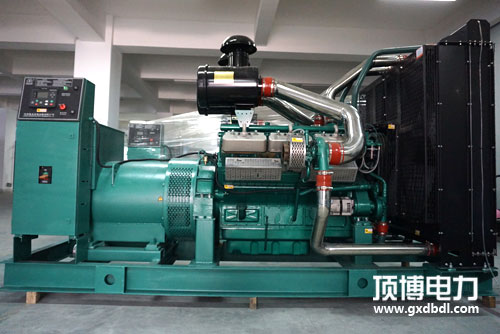 50KW-700KW上柴柴油發(fā)電機組多少錢？