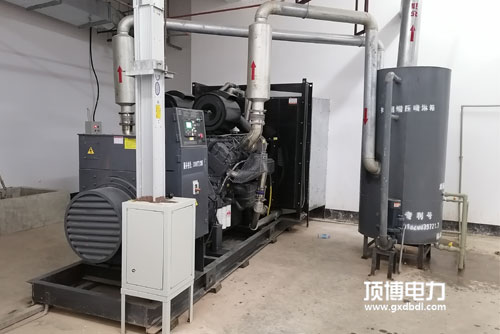 一臺300kw康明斯柴油發(fā)電機(jī)組出現(xiàn)啟動困難狀況