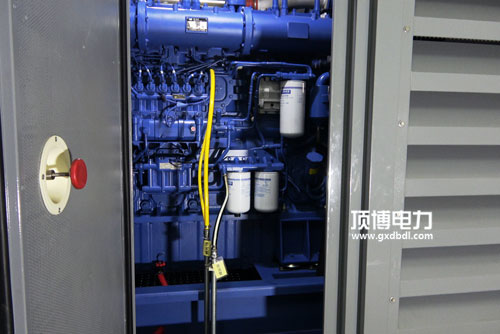 100KW柴油發(fā)電機(jī)